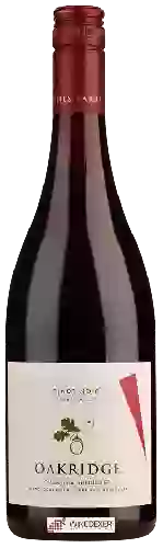 Wijnmakerij Oakridge - Over The Shoulder Pinot Noir