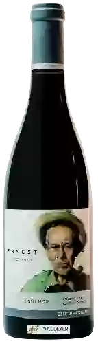 Wijnmakerij Ernest Vineyards - The Wrangler Pinot Noir