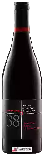 Wijnmakerij Expression - 38 Gap's Crown Vineyard Pinot Noir