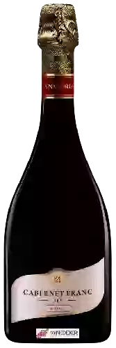 Wijnmakerij Fanagoria (Фанагория) - Каберне Фран Полусухое розовое (Cabernet Franc Off-Dry Rosé)