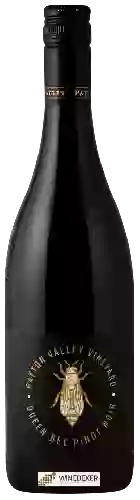 Wijnmakerij Patton Valley - Queen Bee Pinot Noir