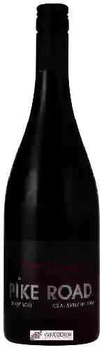 Wijnmakerij Pike Road - Zenith Vineyard Pinot Noir