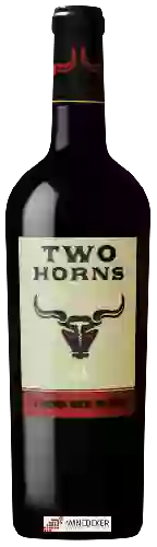 Wijnmakerij Two Horns - A Mean Red Blend