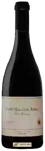 Wijnmakerij Flowers - Camp Meeting Ridge Vineyard Pinot Noir