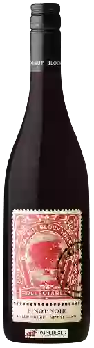 Wijnmakerij Walnut Block - Collectables Pinot Noir