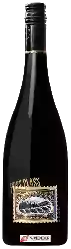 Domaine Benton-Lane - Pinot Noir First Class