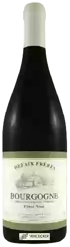 Domaine Defaix Frères - Bourgogne Pinot Noir