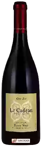 Domaine Le Cadeau Vineyard - Côte Est Pinot Noir