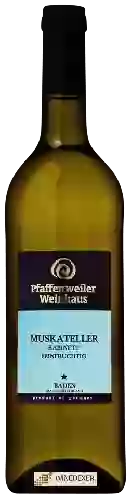 Domaine Pfaffenweiler Weinhaus - Muskateller Kabinett Feinfruchtig