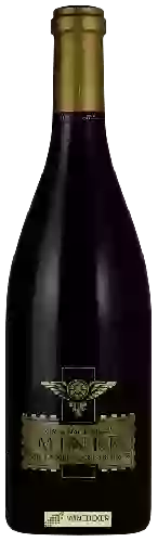 Bodega Miner - Sierra Mar Vineyard Pinot Noir