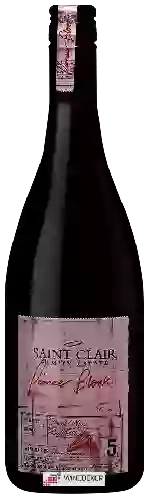 Bodega Saint Clair - Pioneer Block 5 Bull Block Pinot Noir