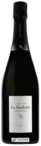 Domaine la Borderie - Trois Contrées Brut Champagne