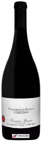 Weingut Willamette Valley Vineyards - Founder's Reserve Pinot Noir