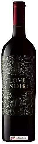 Winery Love Noir - Satin Red